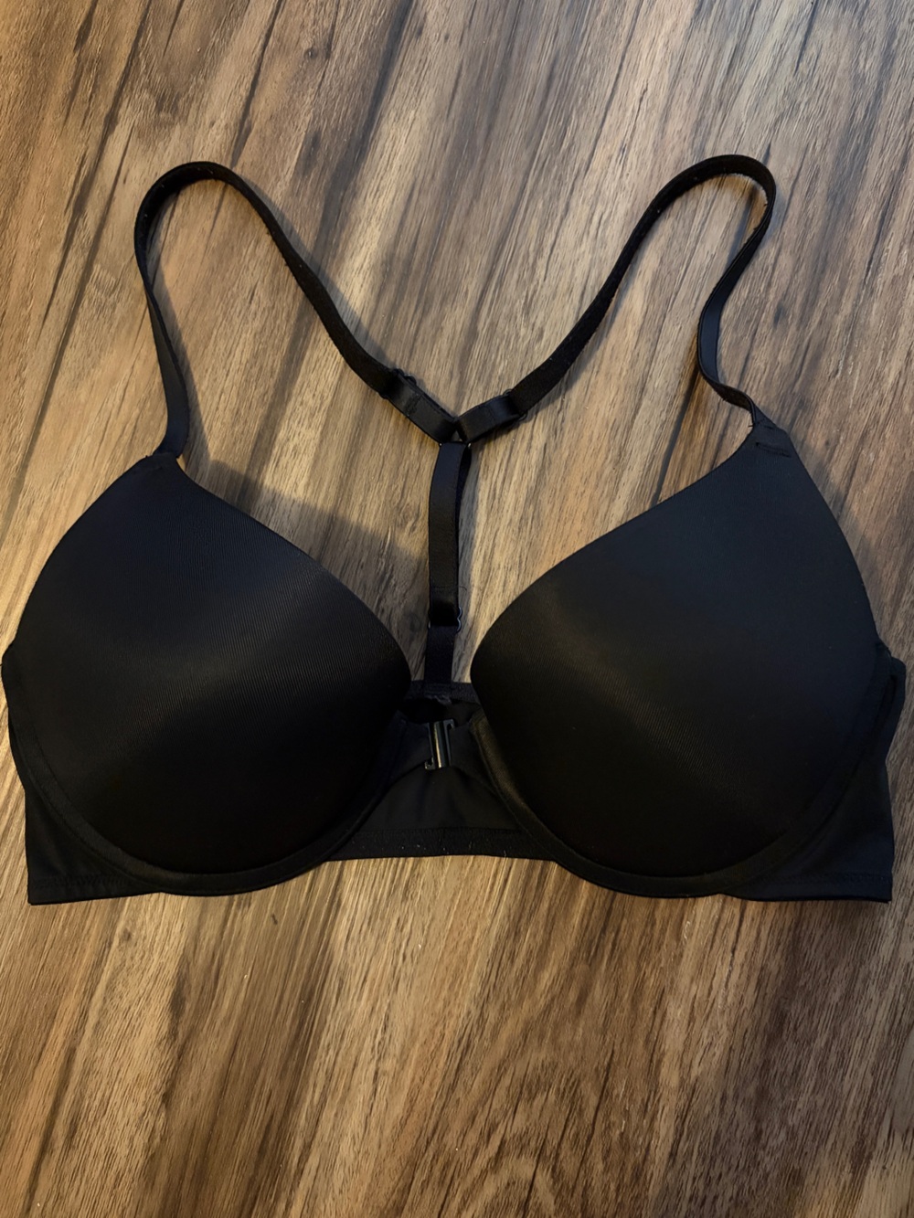 PINK Victoria's Secret Black T-Back front closure bra